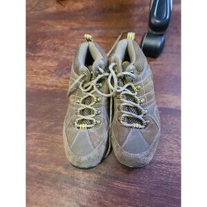 Boys Coleman Hiking Boots size 1